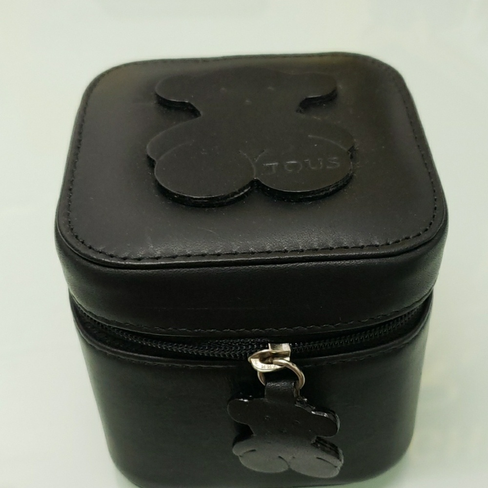 TOUS Watch - Picture 3 of 4